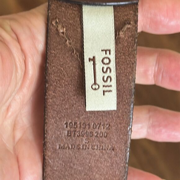 Fossil Wide Brown Twisted Leather Belt - Picture 6 of 8